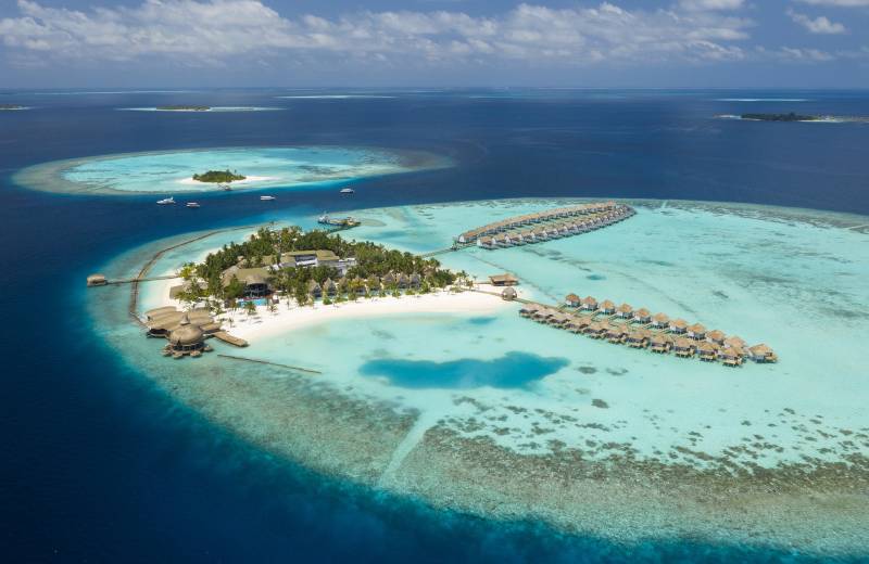 Outrigger Maldives Maafushivaru Resort 5*