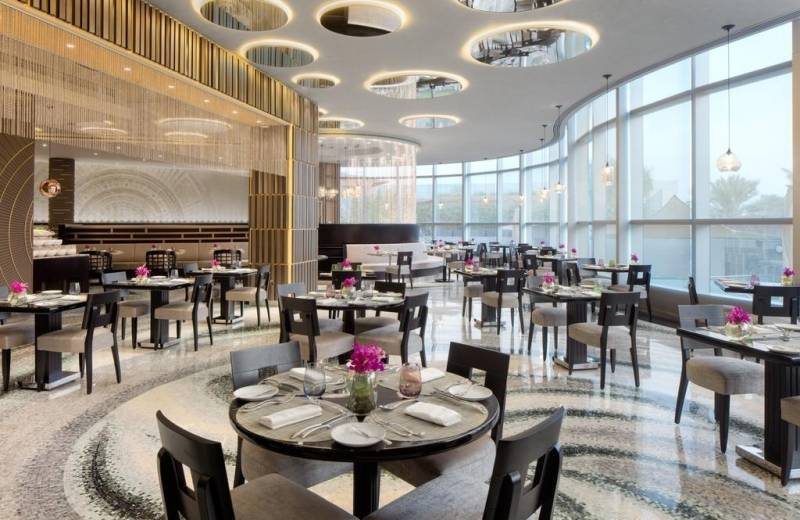 Hotel Jumeirah Emirates Towers - Reštaurácia Mundo