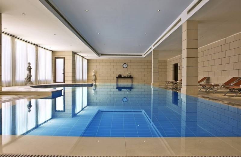 Hotel Miramar Al Aqah Beach Resort Fujairah - Vnútorný bazén