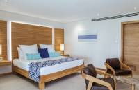 2-Bedroom Ocean Beachfront Family Suite