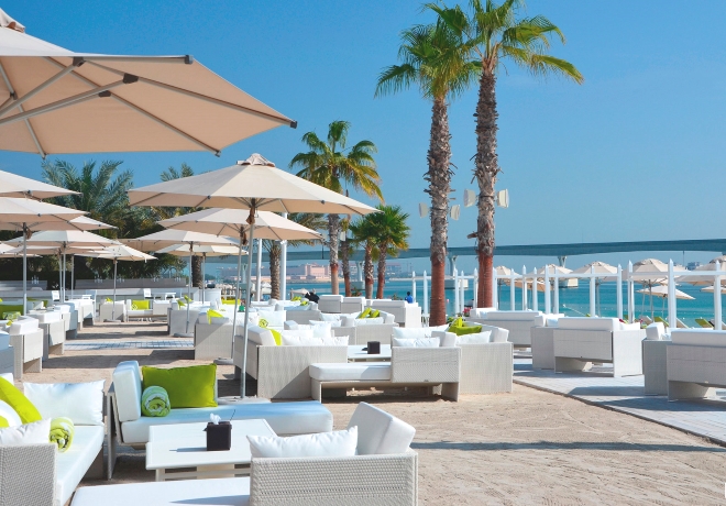 Plážový klub Nasimi Beach v Dubaji